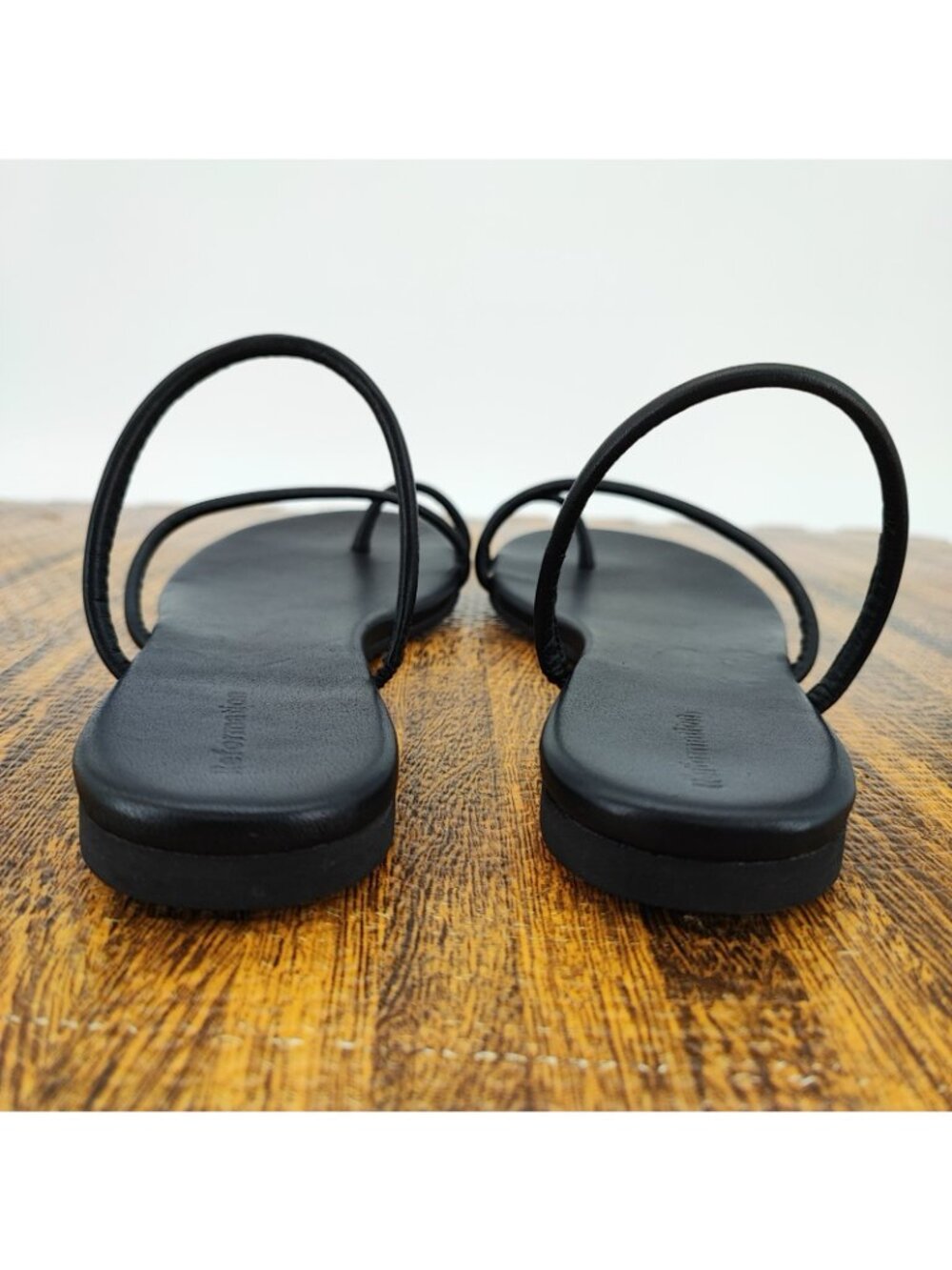 Reformation Ludo Women’s 7.5 US Sandals Leather Black Minimalist Strappy - Picture 4 of 6